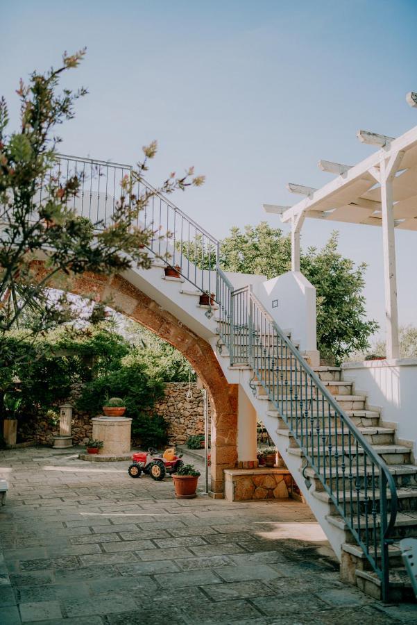 Masseria Agriturismo Il Sorriso Degli Ulivi - Dimora Di Charme Gallipoli Exterior foto