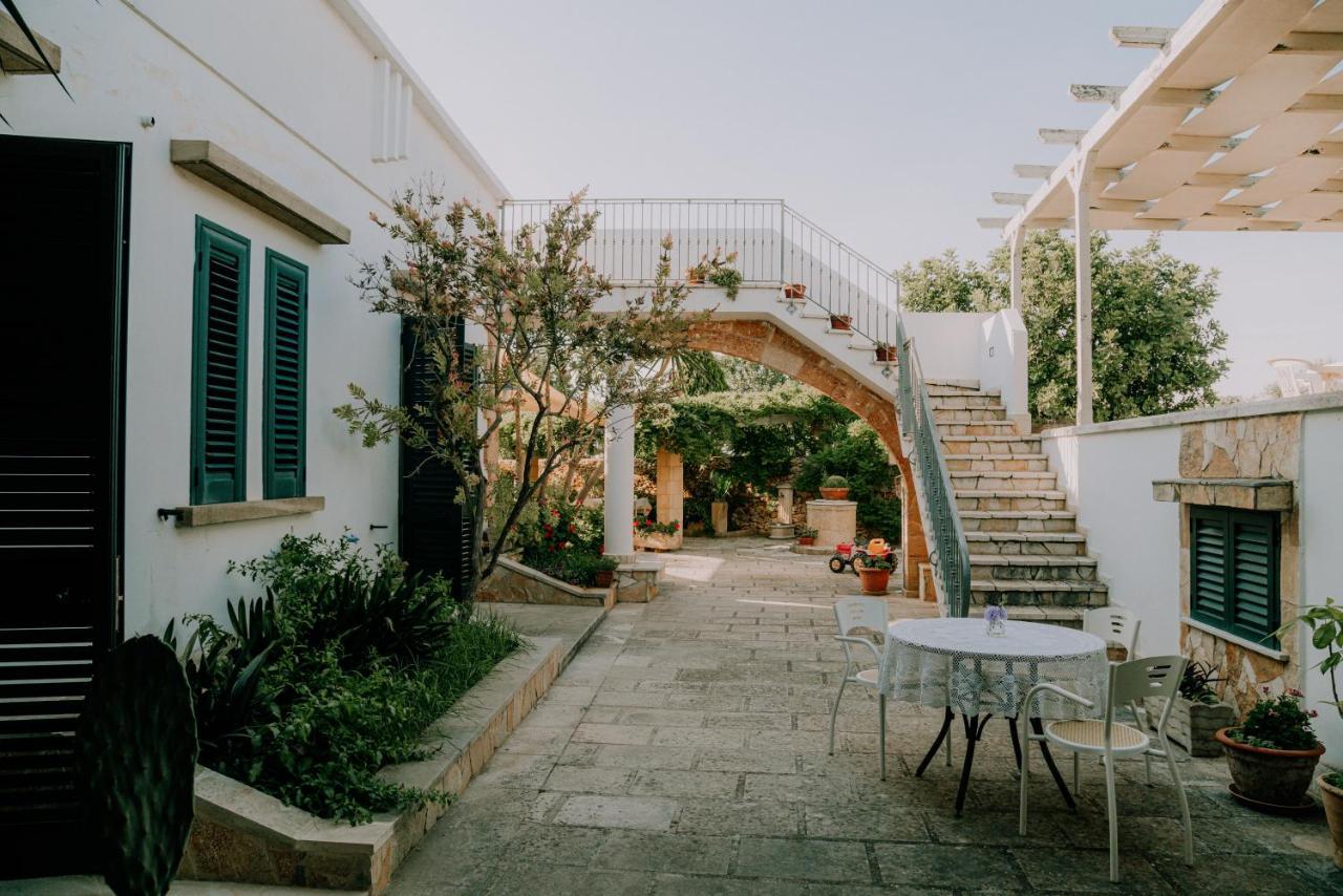 Masseria Agriturismo Il Sorriso Degli Ulivi - Dimora Di Charme Gallipoli Exterior foto